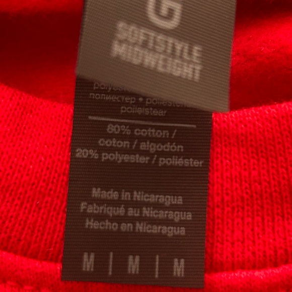 Coca Cola Red Crewneck Sweater with Santa Design Size Medium - Picture 6 of 6